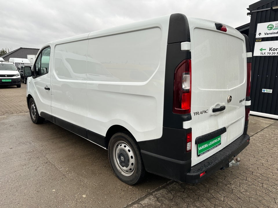 Renault Trafic T29 2,0 dCi 145 L2H1 EDC