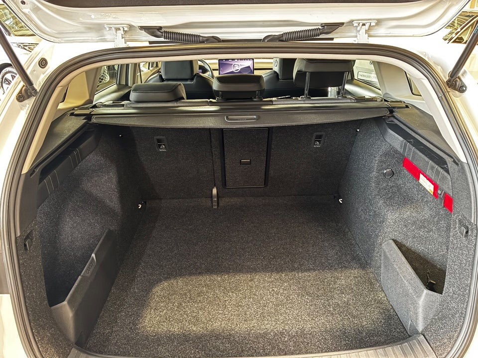 Skoda Enyaq 80 iV Loft 5d