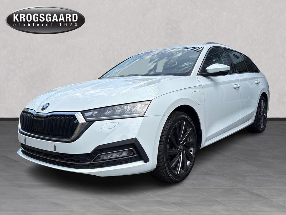Skoda Octavia 1,4 TSi iV Plus Combi DSG 5d