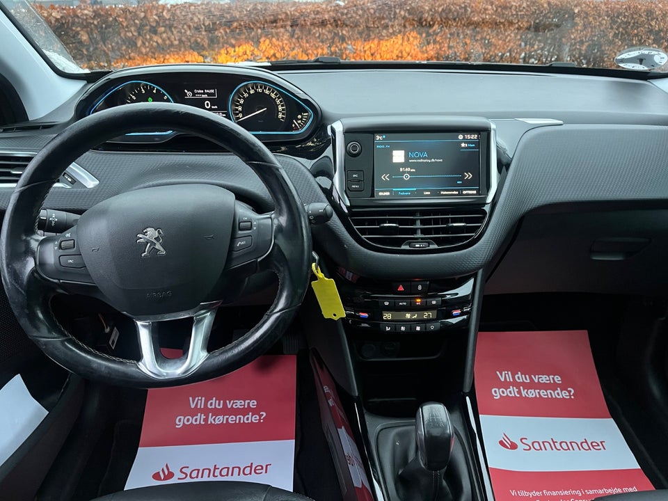 Peugeot 2008 1,2 e-THP 110 Allure 5d