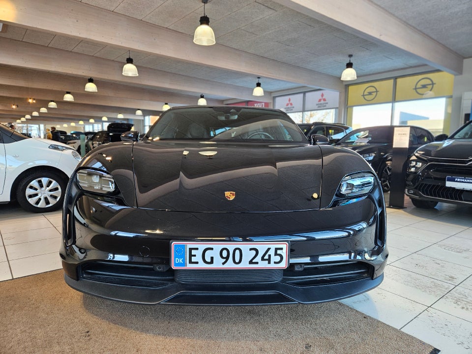 Porsche Taycan Performance+ Sport Turismo 5d
