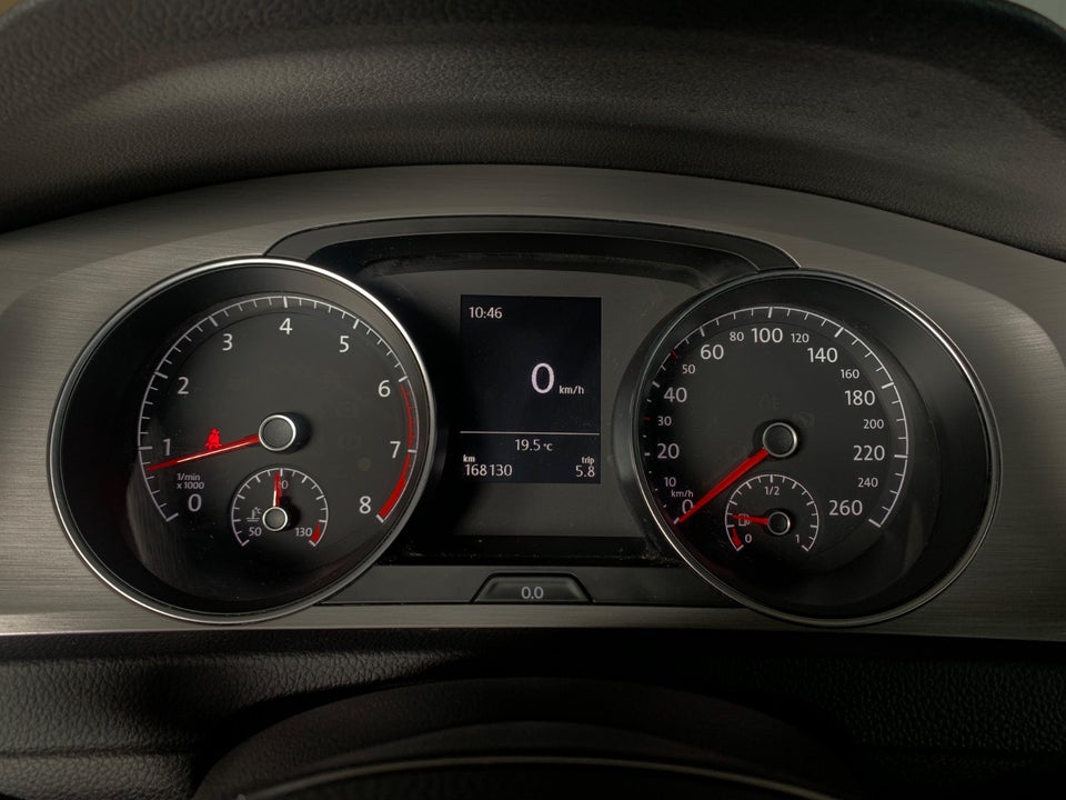 VW Golf VII 1,4 TSi 122 Comfortline Variant BMT 5d