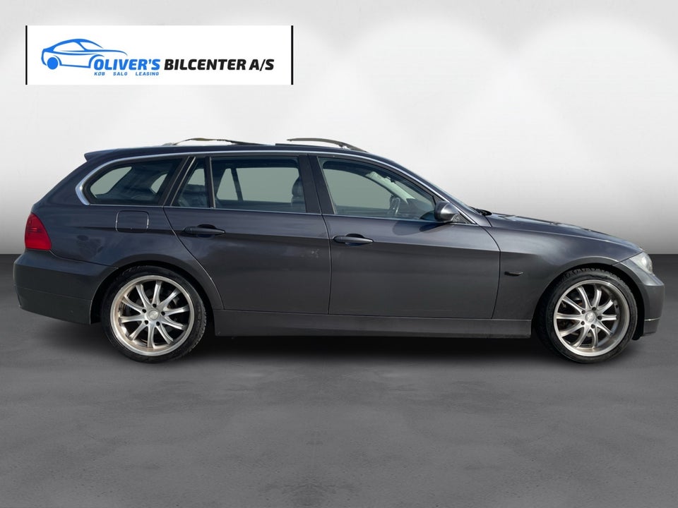 BMW 325i 2,5 Touring 5d