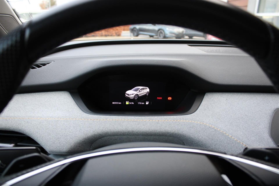 Skoda Enyaq 60 iV Lounge 5d