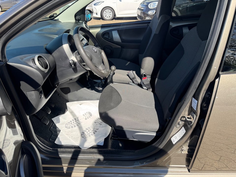 Toyota Aygo 1,0 VVT-i T3 5d