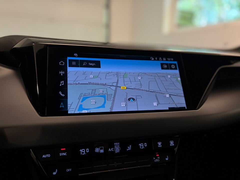 Audi e-tron GT quattro 4d