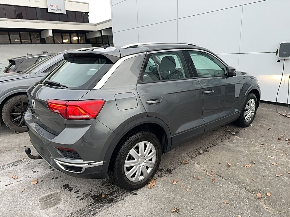 VW T-Roc 1,0 TSi 115 Style 5d