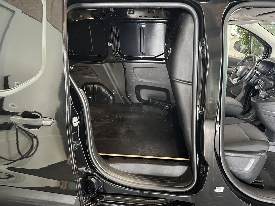 Citroën Berlingo 1,5 BlueHDi 100 L1 ProffLine Van