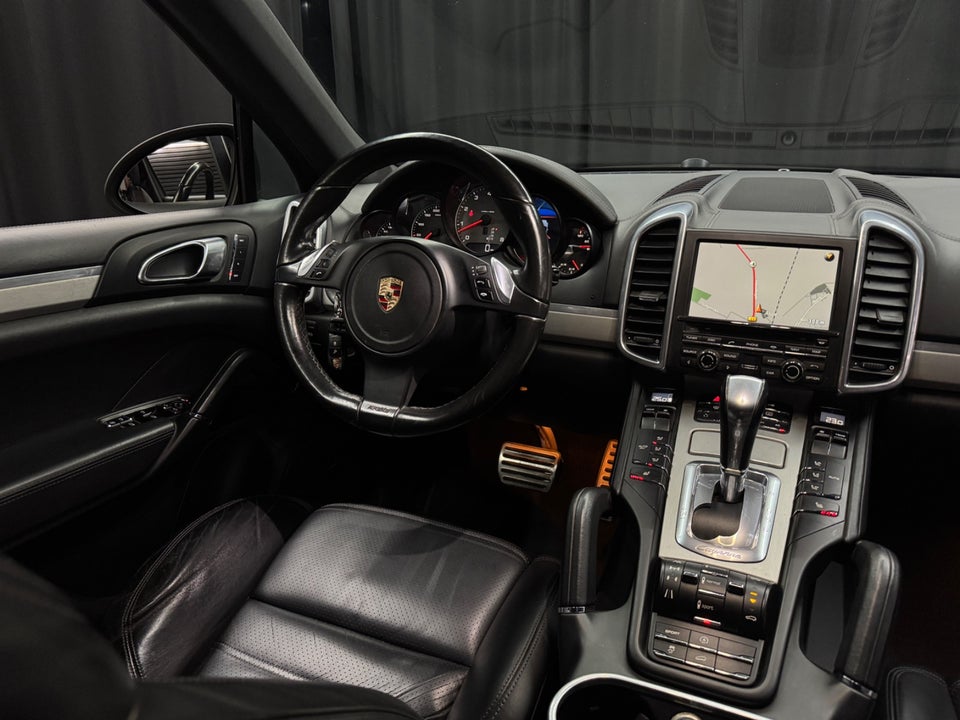 Porsche Cayenne S 4,8 Tiptr. Van 5d