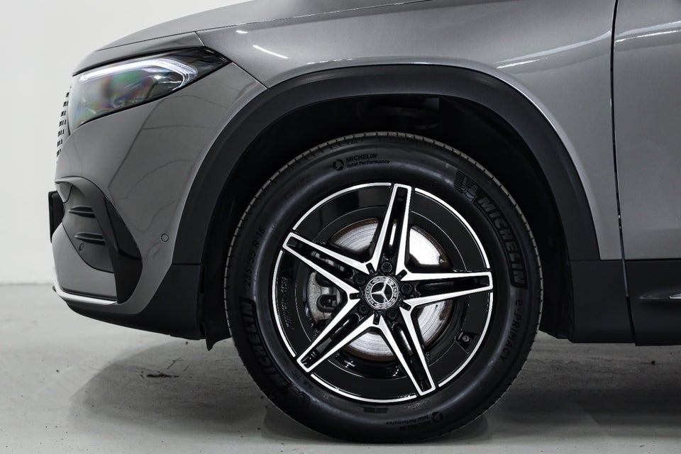 Mercedes EQB250+ AMG Advance 5d