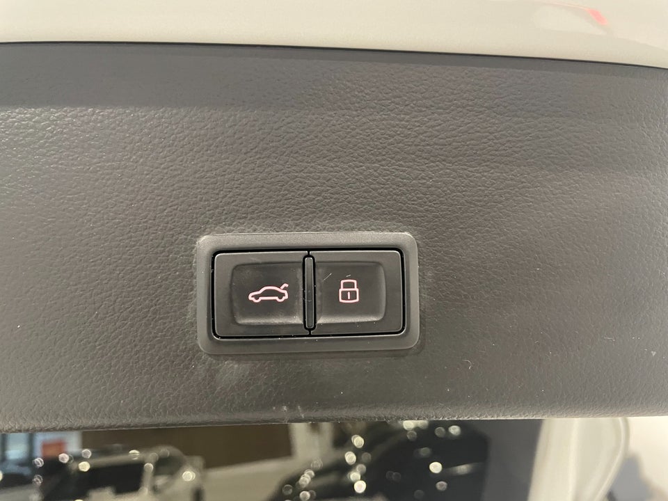 Audi A6 2,0 TDi 190 Ultra Avant S-tr. 5d