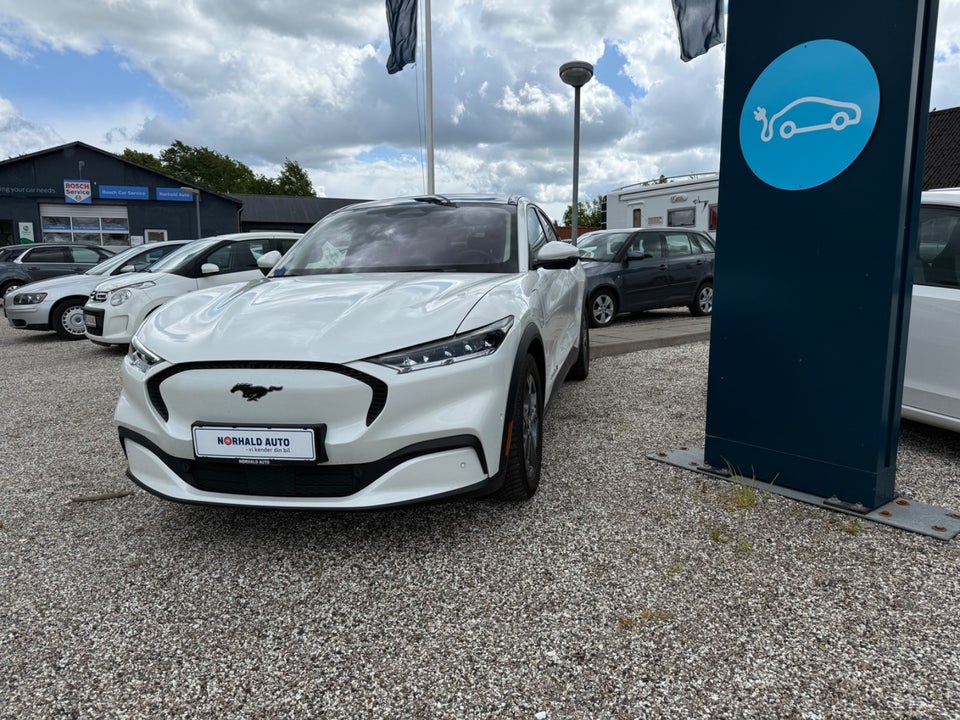 Ford Mustang Mach-E 98 Extended Range 5d