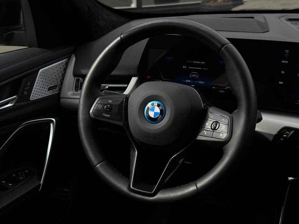BMW iX1 eDrive20 Fully Charged M-Sport 5d