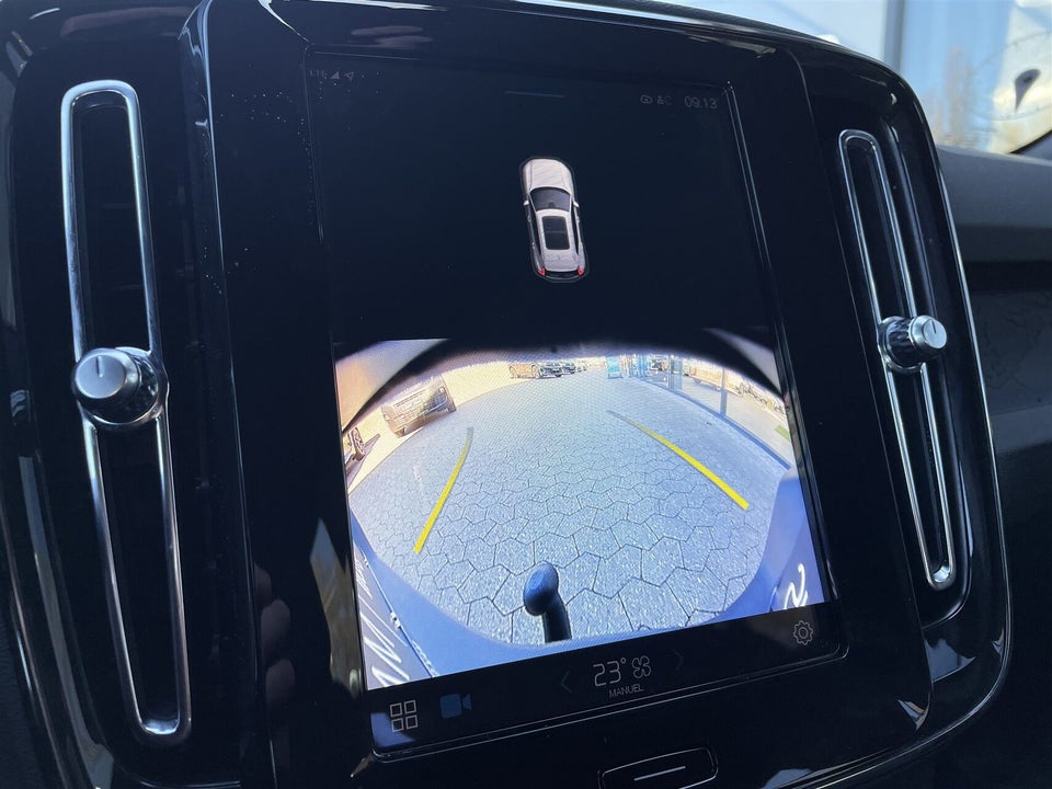 Volvo XC40 ReCharge Extended Range Core 5d