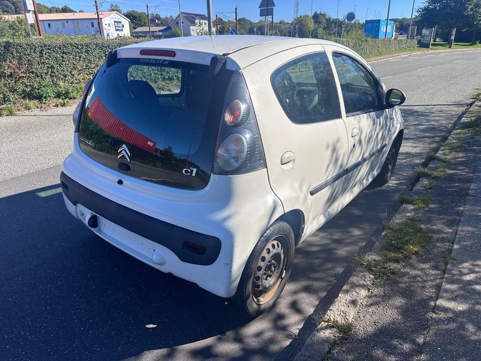 Citroën C1 1,0i  5d