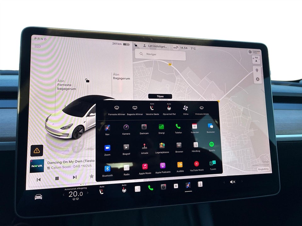 Tesla Model 3 Long Range AWD 4d