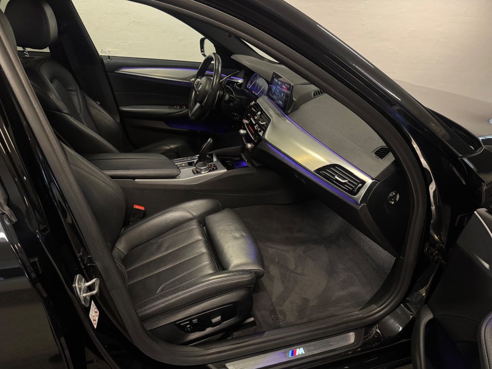 BMW 530d 3,0 Touring M-Sport xDrive aut. 5d