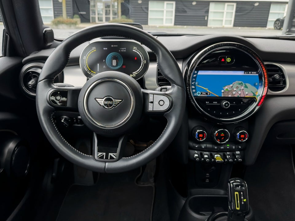 MINI Cooper SE Younique Trim 3d