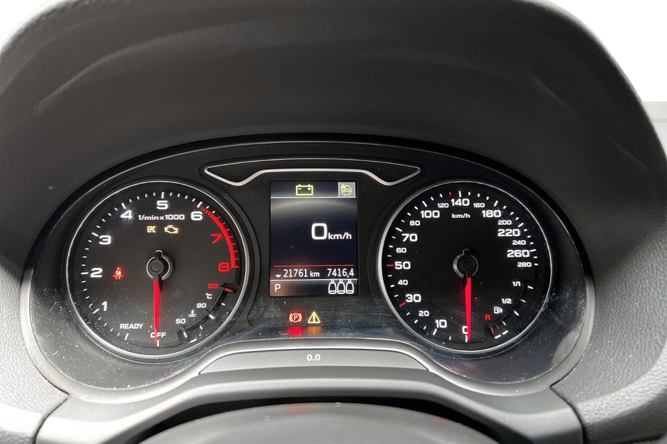 Audi Q2 35 TFSi Prestige S-tr. 5d