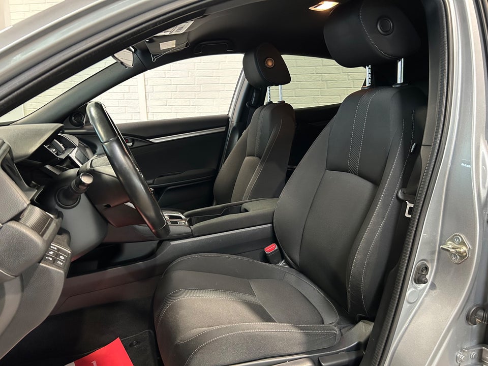 Honda Civic 1,5 VTEC Turbo Sport 5d
