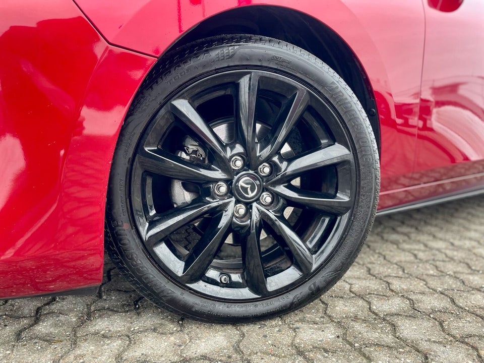 Mazda 3 2,0 e-SkyActiv-G 150 Homura aut. 5d