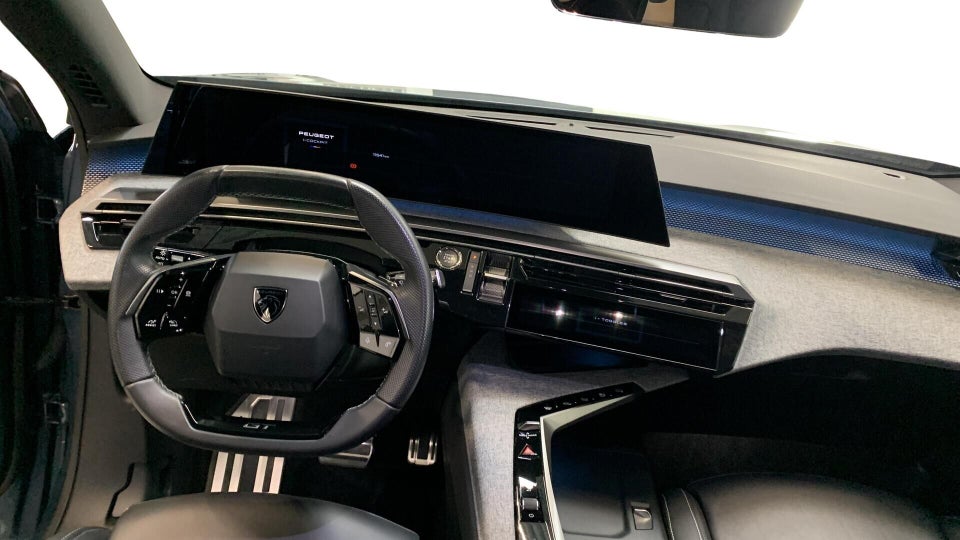 Peugeot e-5008 77 GT 7prs 5d
