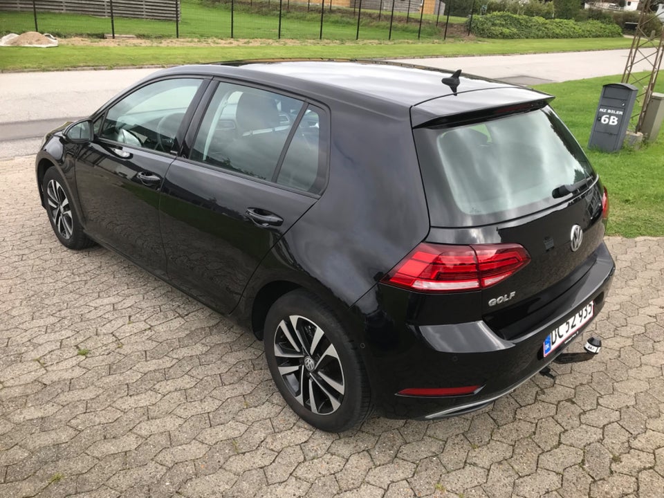 VW Golf VII 1,6 TDi 115 IQ.Drive 5d