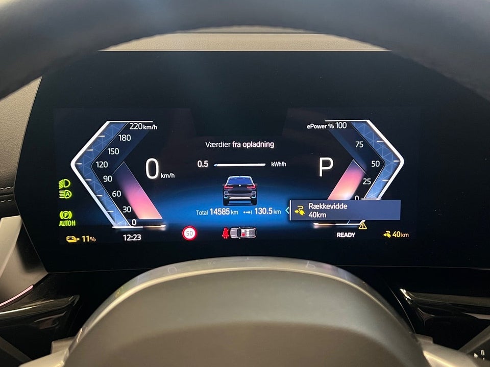 BMW iX1 xDrive30 X-Line 5d