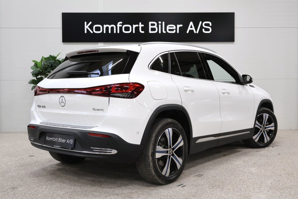 Mercedes EQA300 Progressive 4Matic 5d