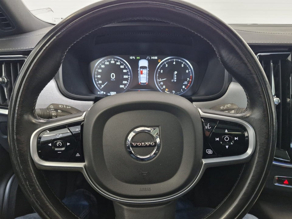Volvo V90 CC 2,0 T6 320 Pro aut. AWD 5d