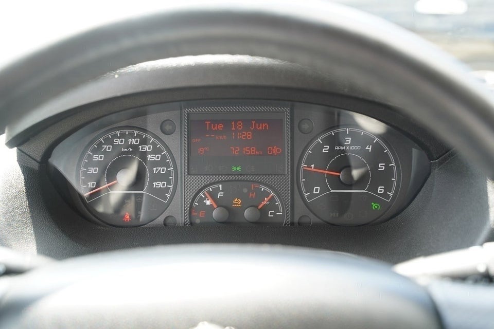 Peugeot Boxer 333 2,0 BlueHDi 130 L3H2 Premium+