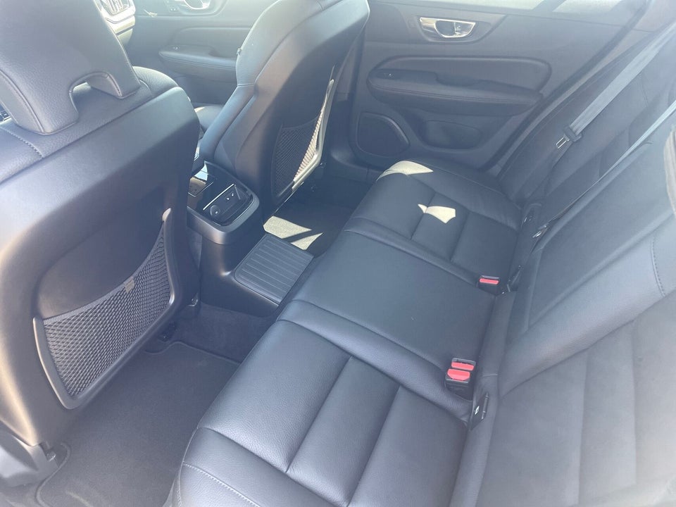 Volvo V60 2,0 T6 ReCharge Plus Bright aut. AWD 5d