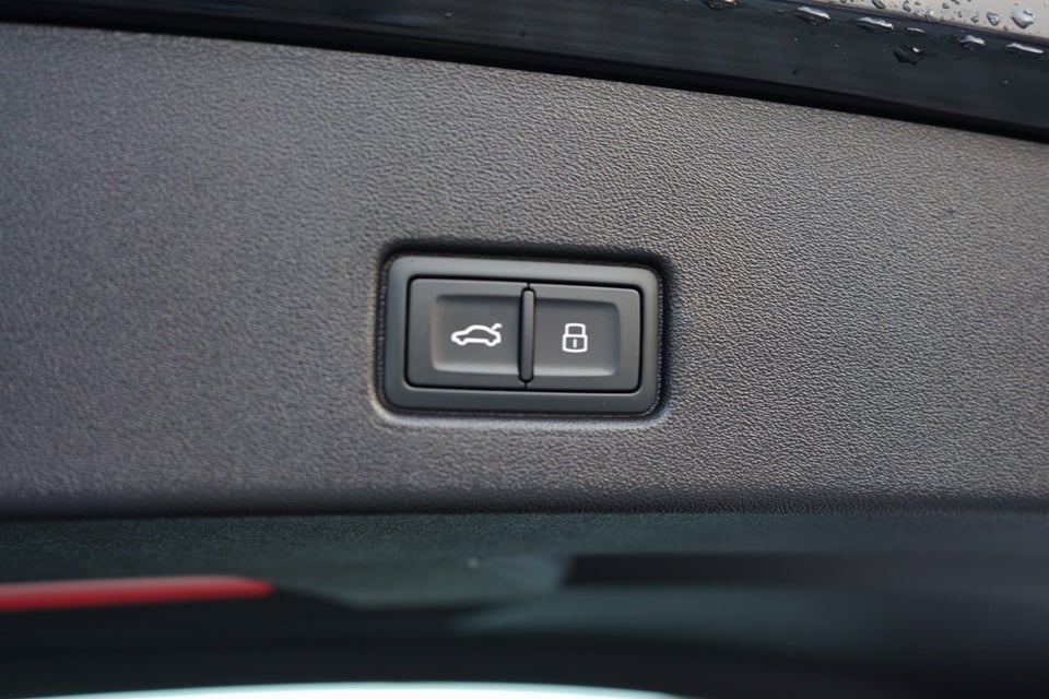 Audi Q4 e-tron 45 Advanced 5d