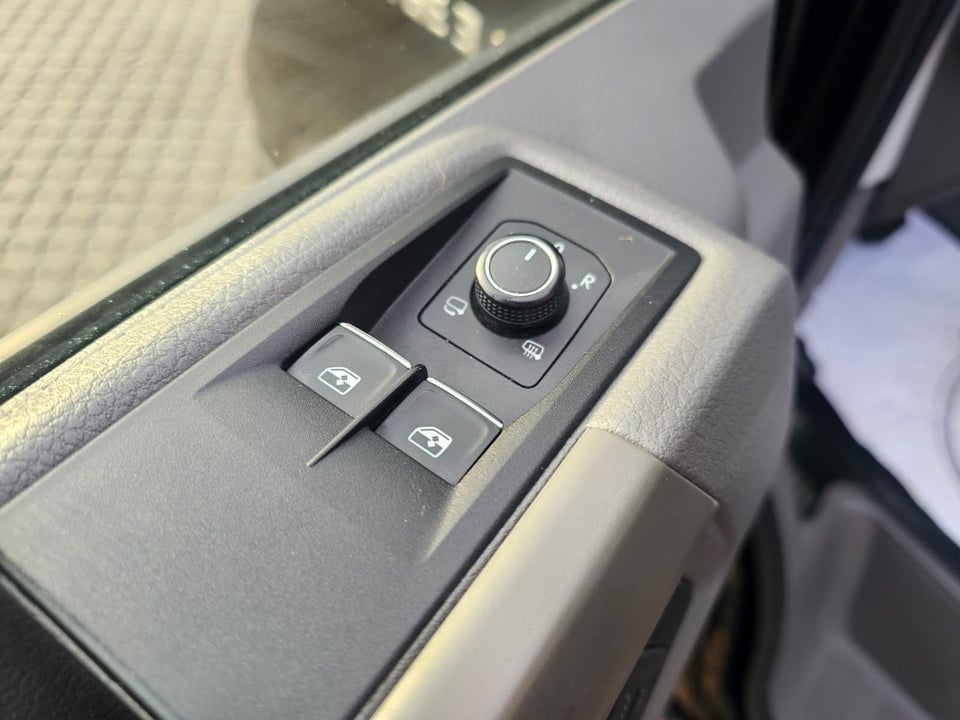 MAN TGE 2,0 3.180 Kassevogn L4H3 aut. FWD