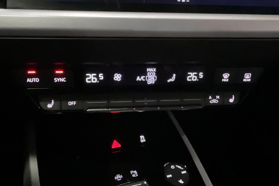 Audi Q4 e-tron 40 Attitude 5d