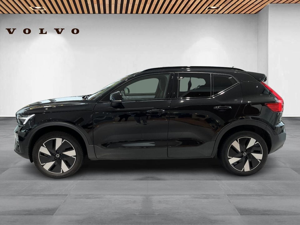 Volvo XC40 ReCharge Extended Range Plus 5d