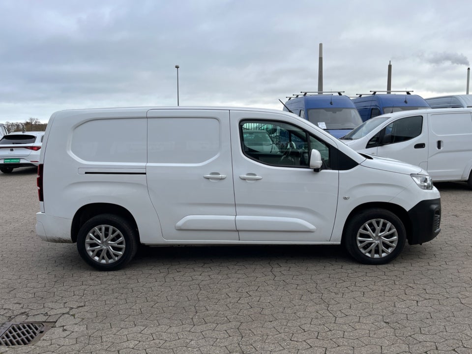 Citroën Berlingo 1,5 BlueHDi 100 L2 ProffLine Van