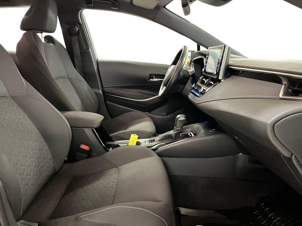 Toyota Corolla 1,8 Hybrid H3 MDS 5d
