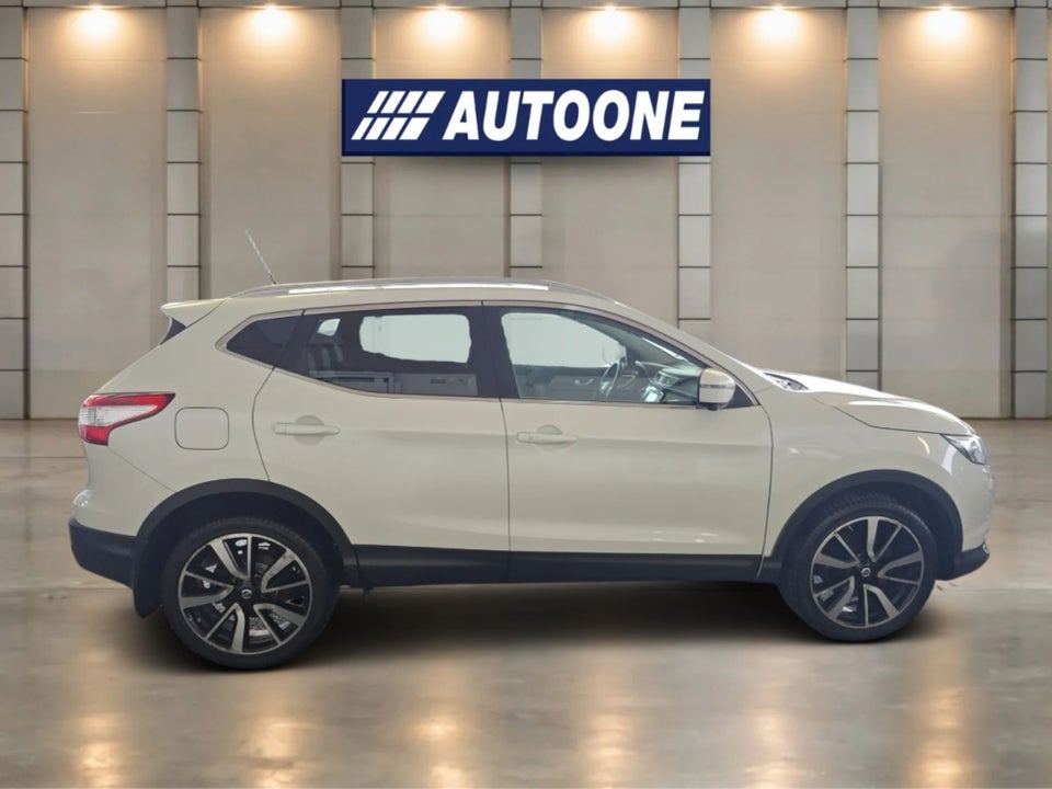 Nissan Qashqai 1,2 Dig-T 115 Acenta X-tr. 5d