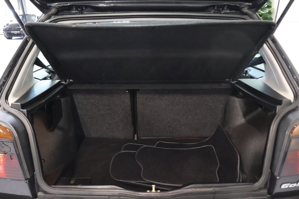 VW Golf III 2,0 GTi 3d