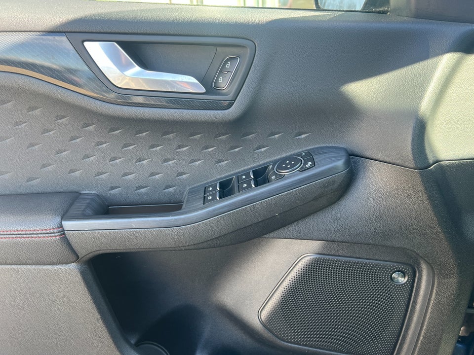 Ford Kuga 2,5 PHEV ST-Line X CVT 5d