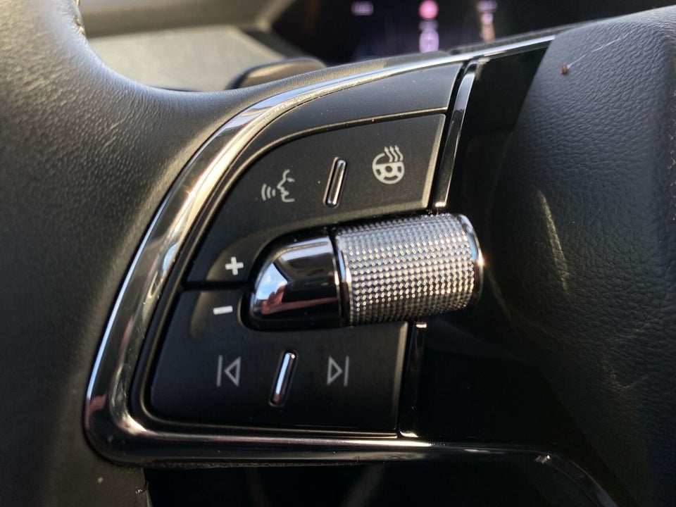 Skoda Enyaq 80 iV Loft 5d