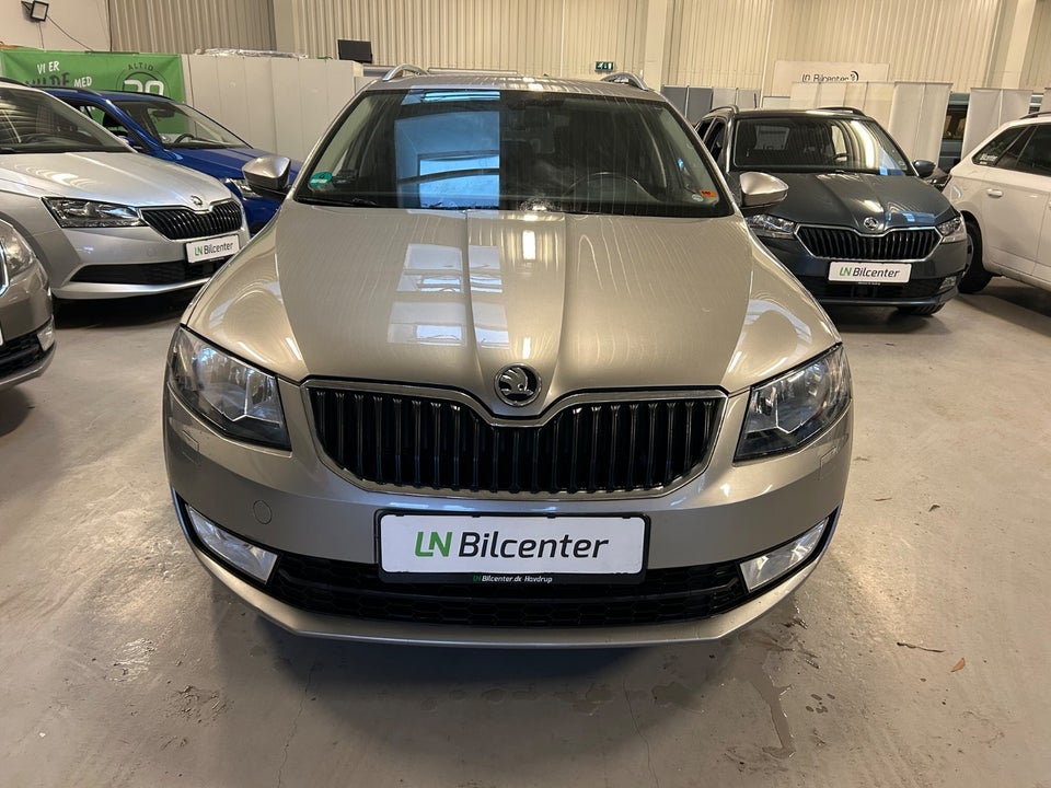 Skoda Octavia 1,4 TSi 140 Elegance Combi DSG 5d