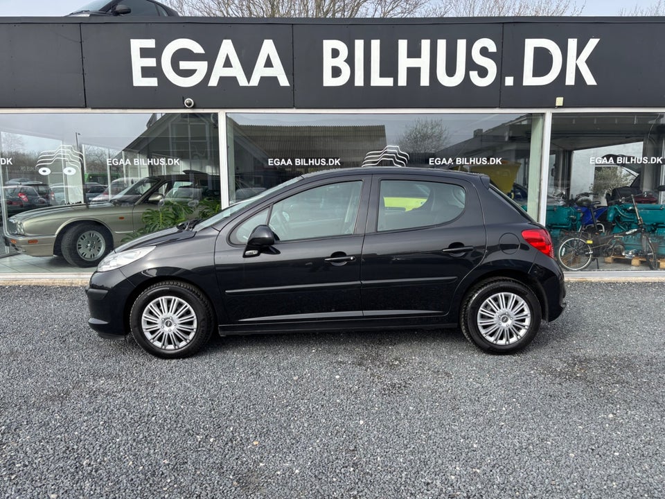 Peugeot 207 1,4 Comfort+ 5d