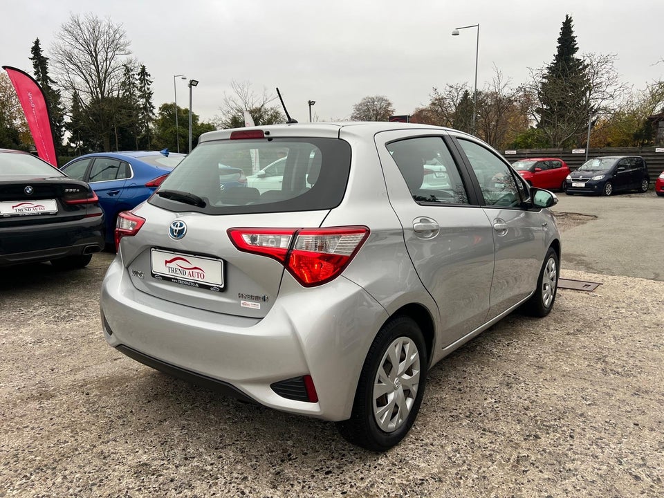 Toyota Yaris 1,5 Hybrid H2 e-CVT 5d