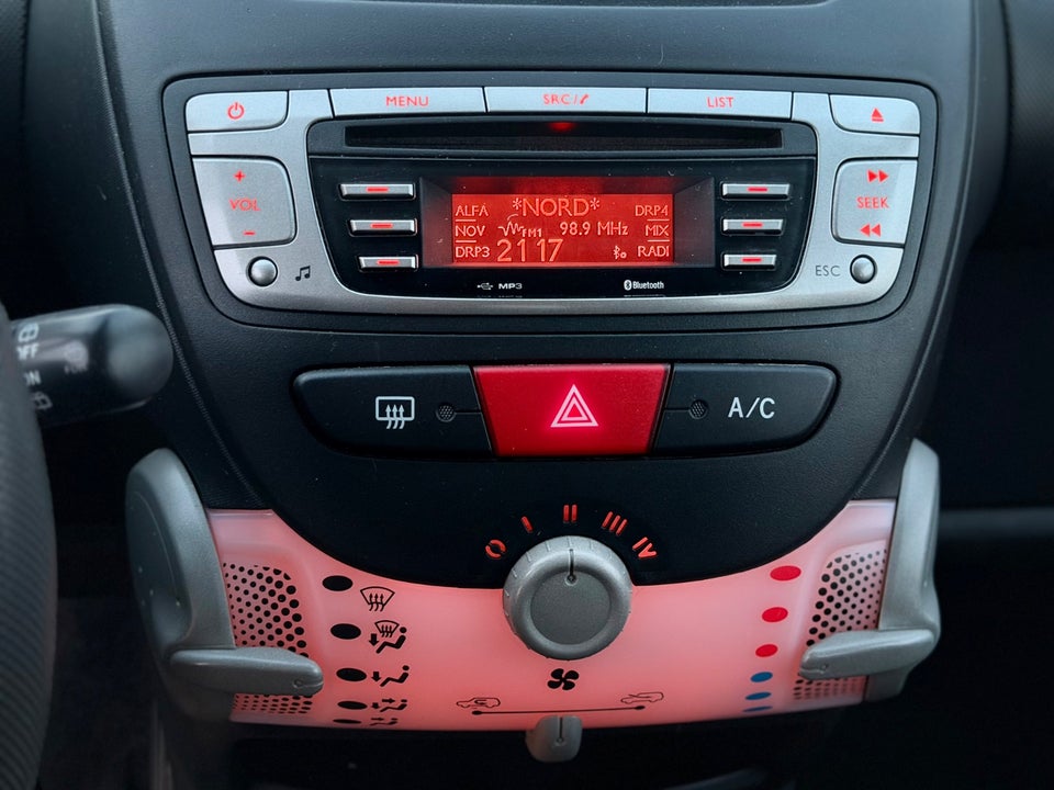 Citroën C1 1,0i Exclusive 5d