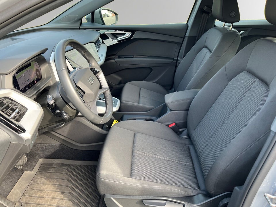 Audi Q4 e-tron 40 Attitude 5d