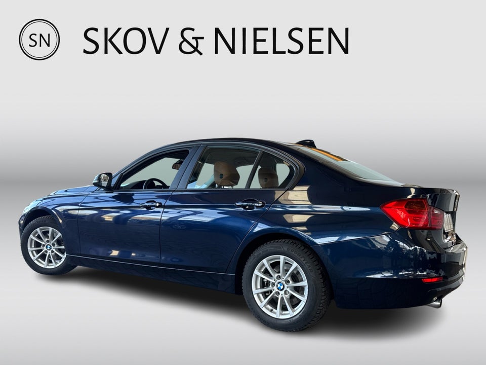 BMW 320i 2,0 aut. 4d