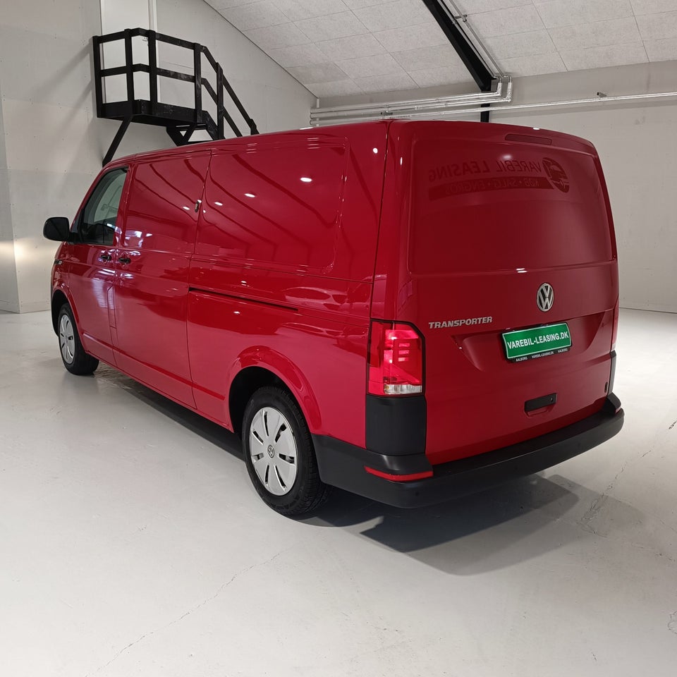 VW Transporter 2,0 TDi 150 Kassevogn DSG lang