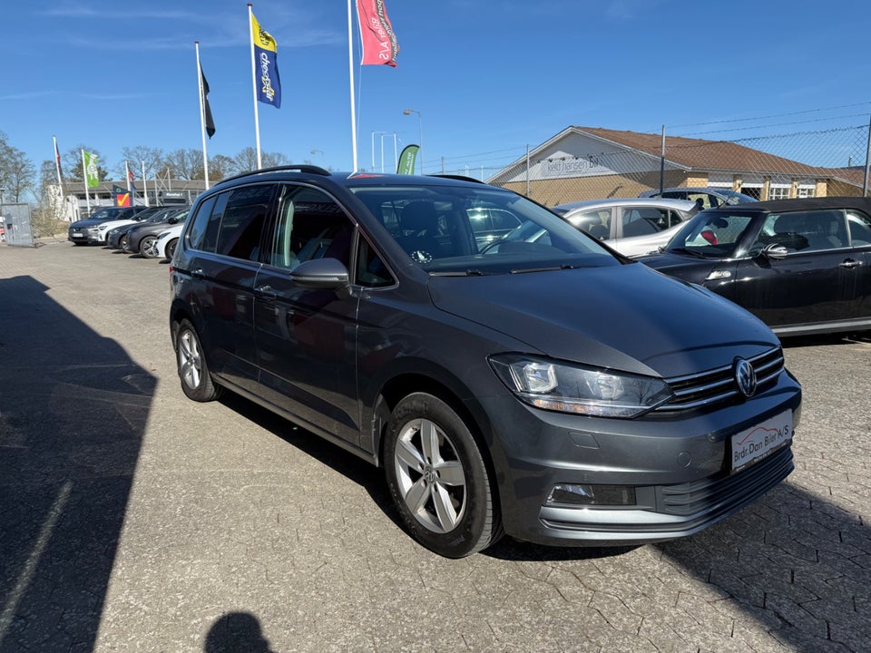 VW Touran 1,6 TDi 115 Comfortline DSG 7prs 5d